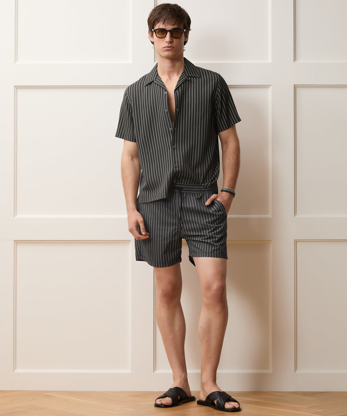 Todd Snyder 5" Montauk Swim Trunk - Black