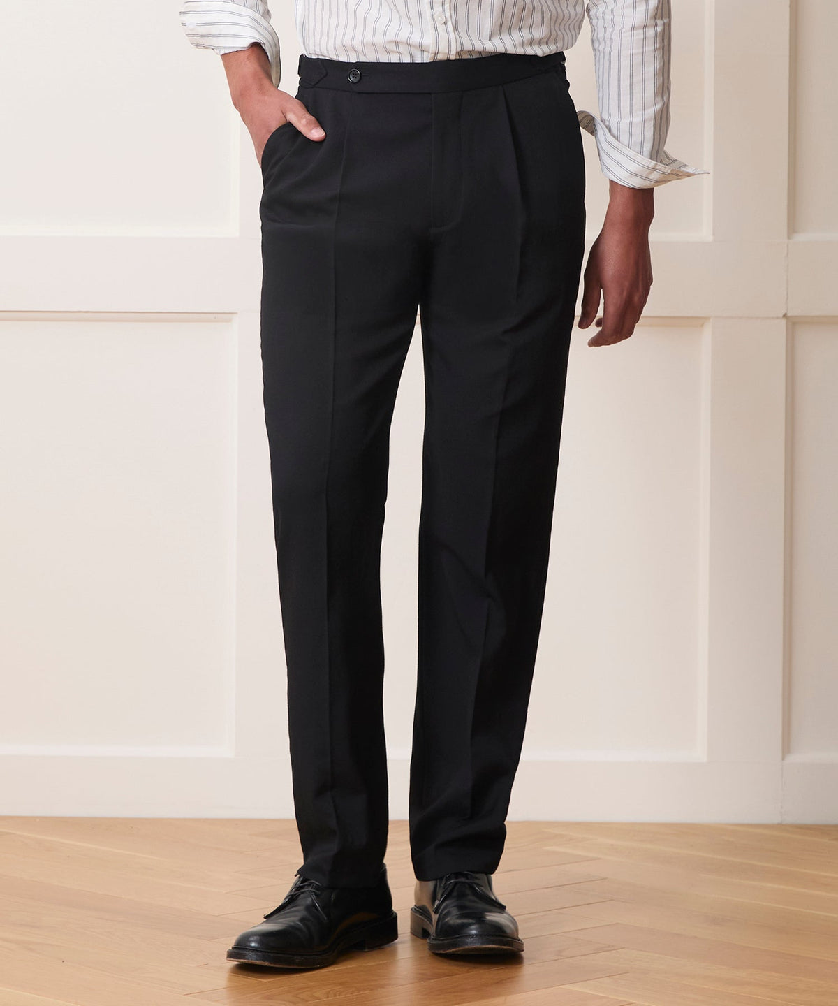Todd Snyder Italian Gabardine Side Tab Trouser - Black