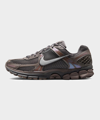 Todd Snyder Nike Zoom Vomero 5 Sneaker - Grey
