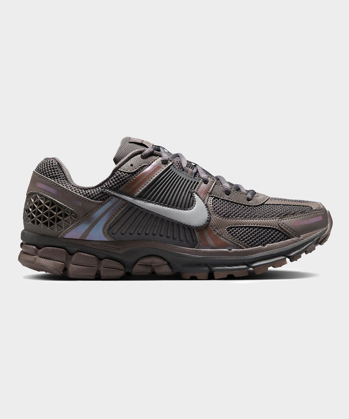Todd Snyder Nike Zoom Vomero 5 Sneaker - Grey