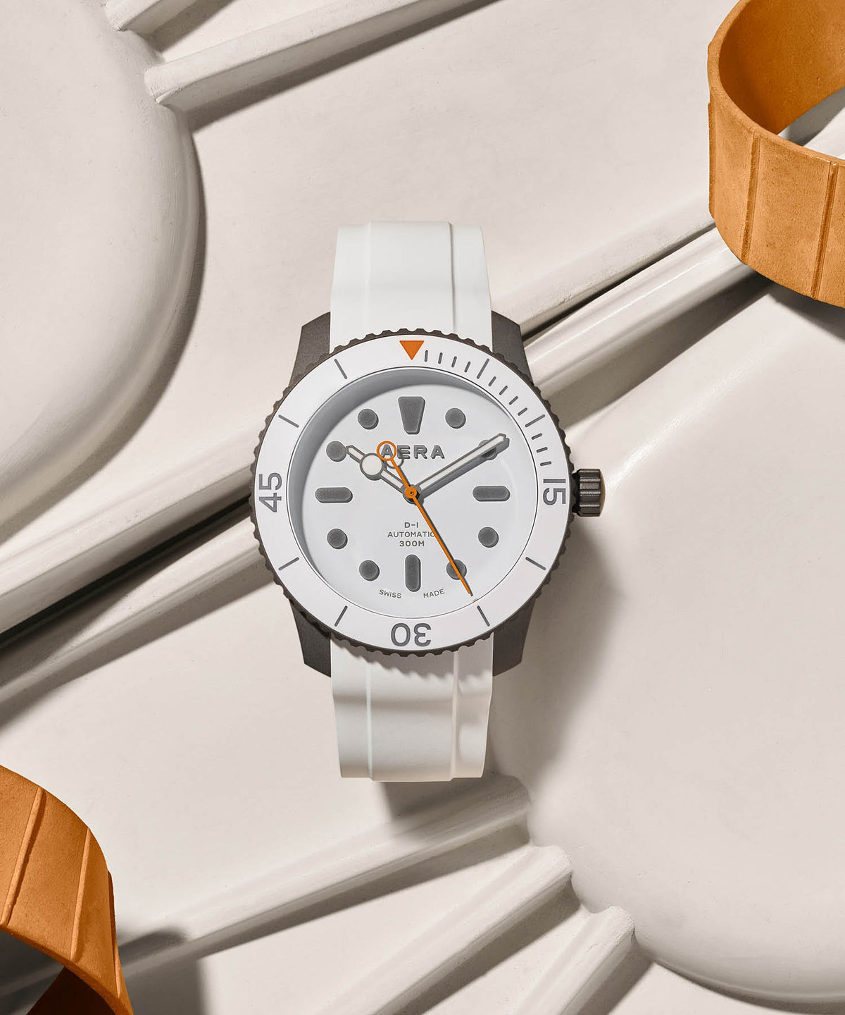 Todd Snyder Todd Snyder X AERA D-1 Diver Watch - White