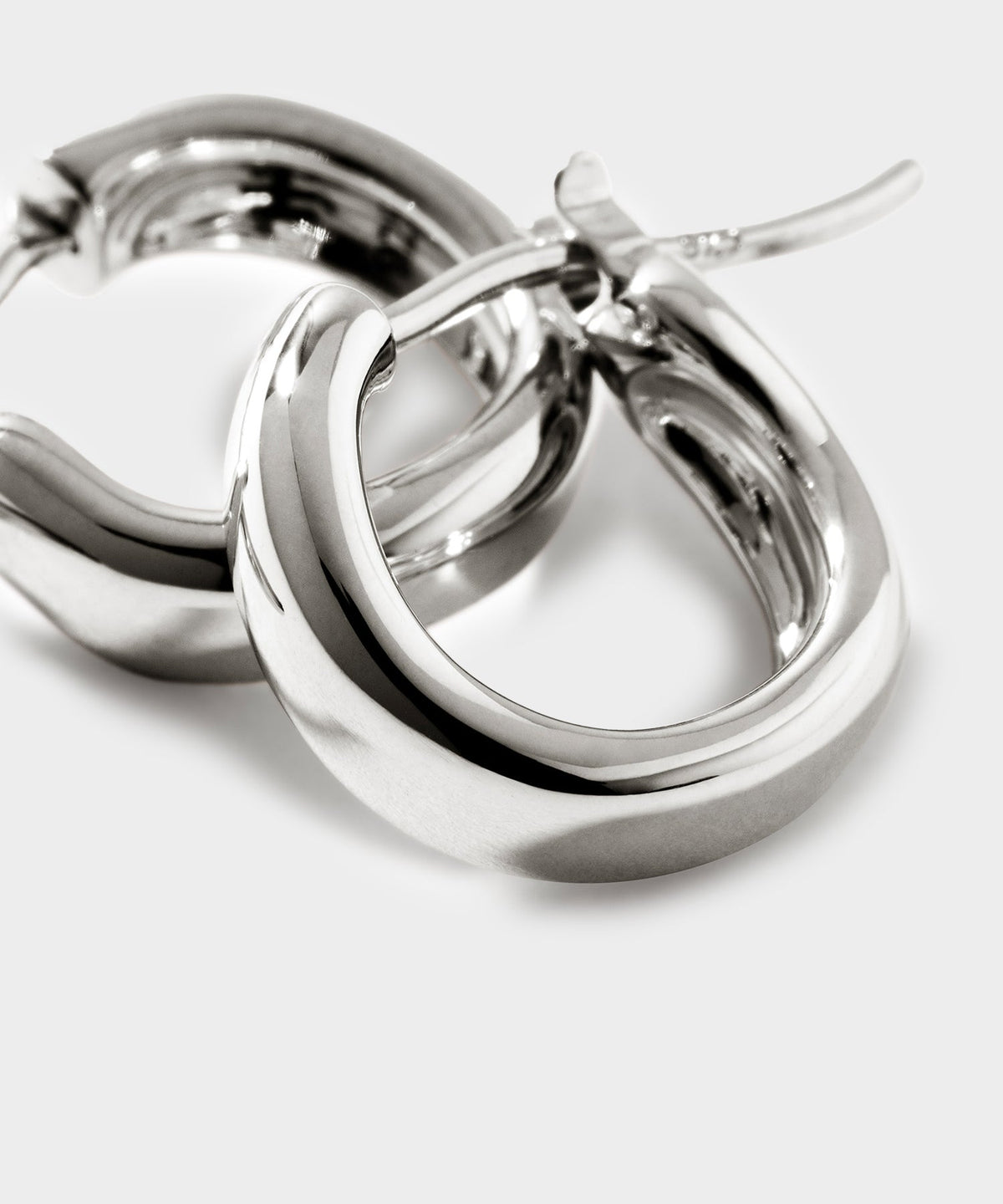 Todd Snyder John Hardy Sterling Silver Surf Huggie Earring, 12MM - Silver