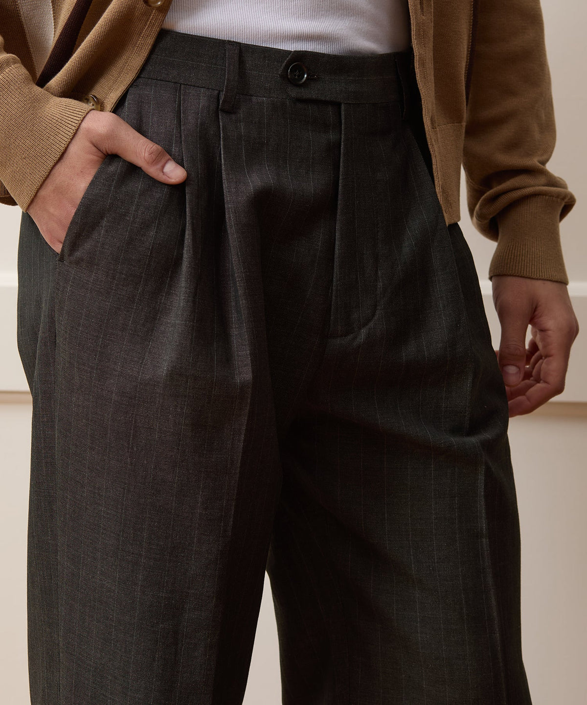Todd Snyder Italian Wool-Linen Pinstripe Wythe Trouser - Brown