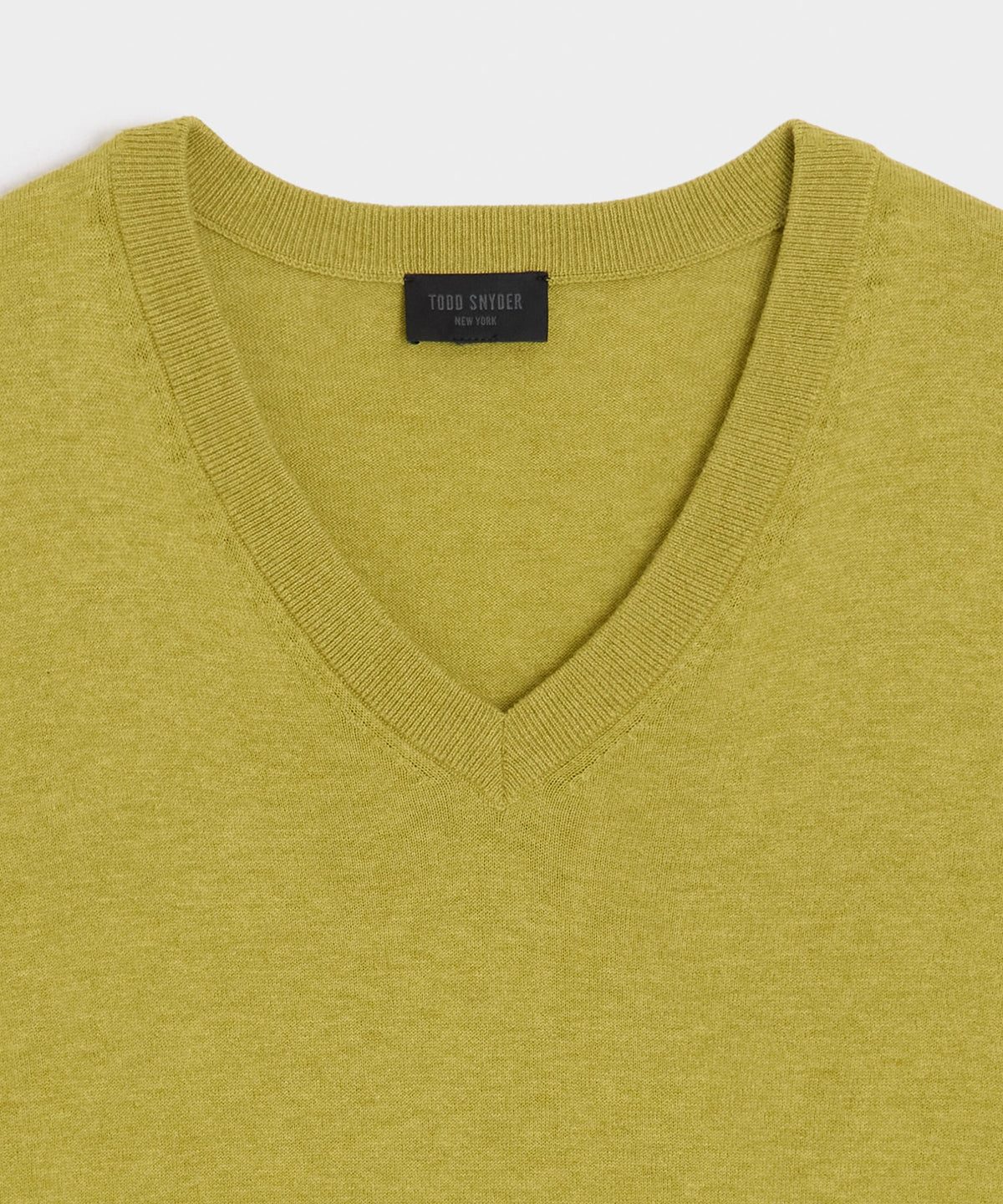 Todd Snyder Cotton-Cashmere V-Neck - Green Leaf