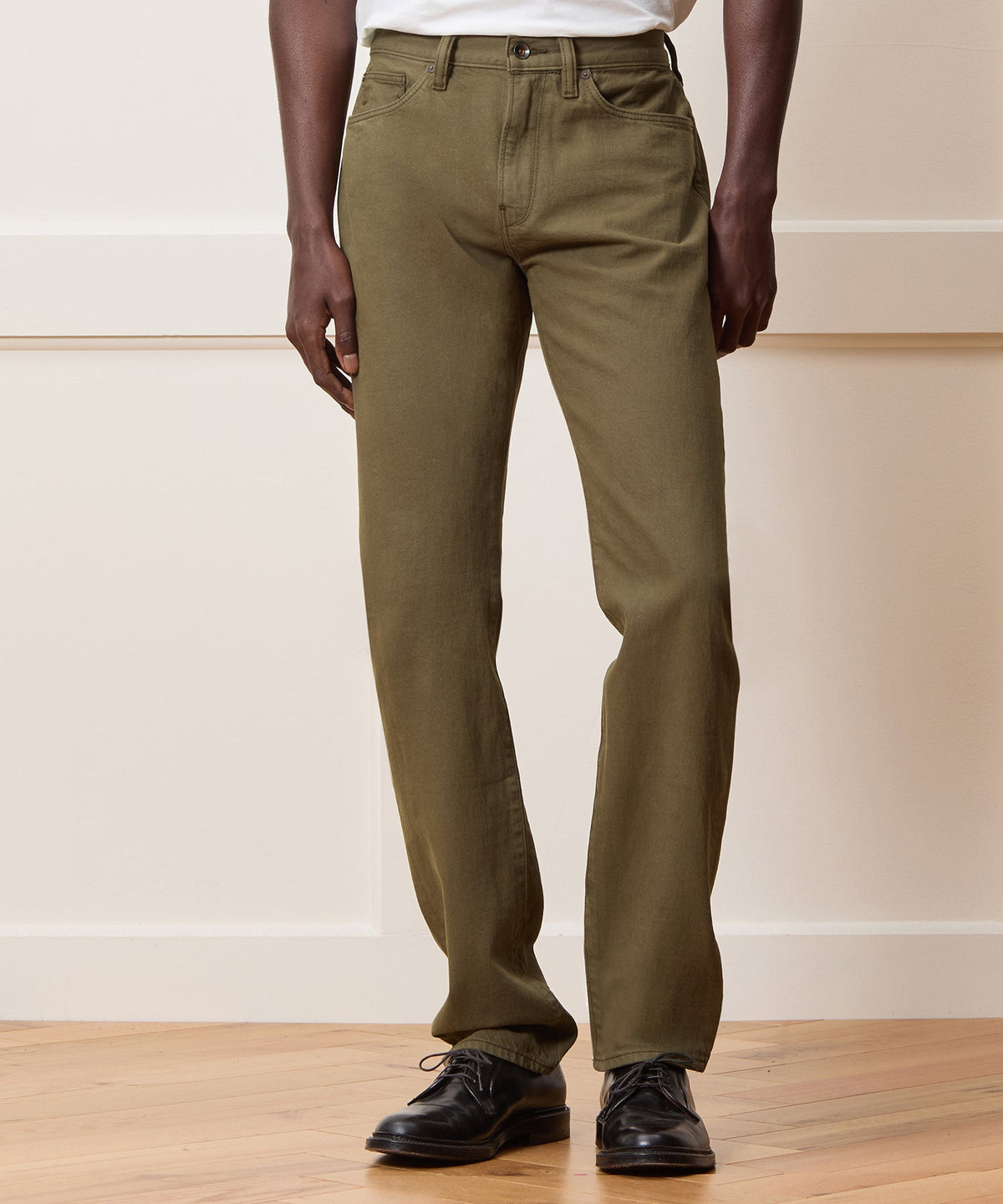 Todd Snyder Slim Garment-Dyed Jean - Olive