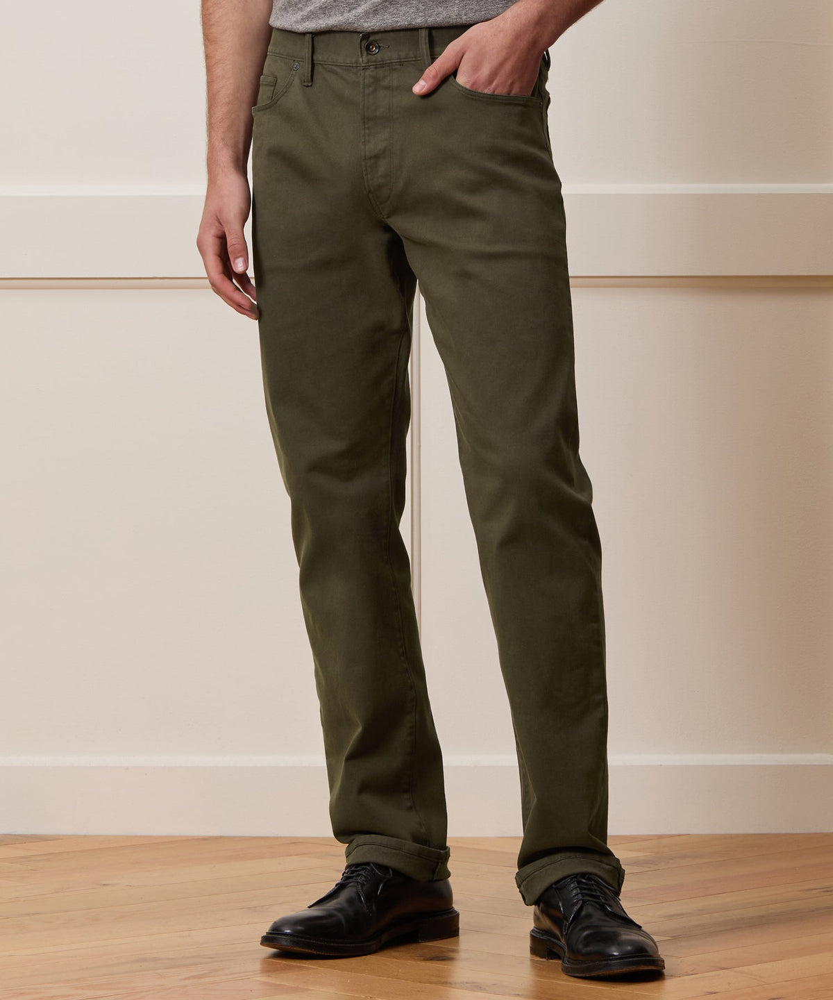 Todd Snyder Straight Fit 5-Pocket Chino - Olive Vine