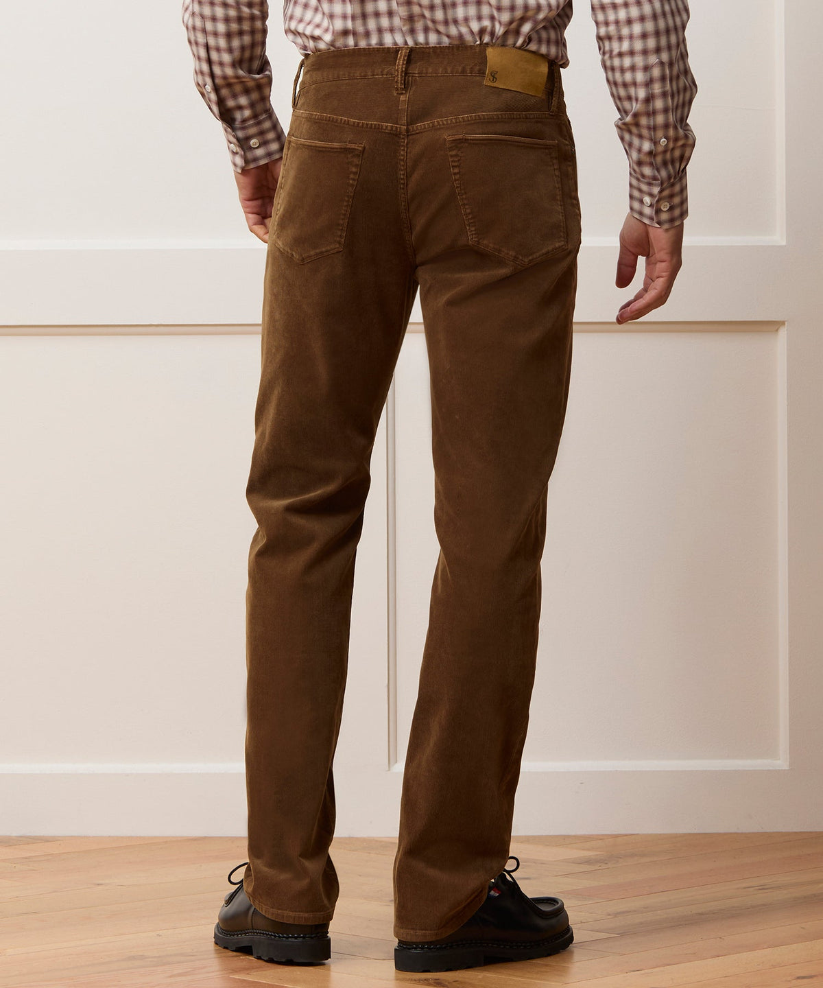 Todd Snyder Straight 5-Pocket Corduroy Pant - Dark Brown