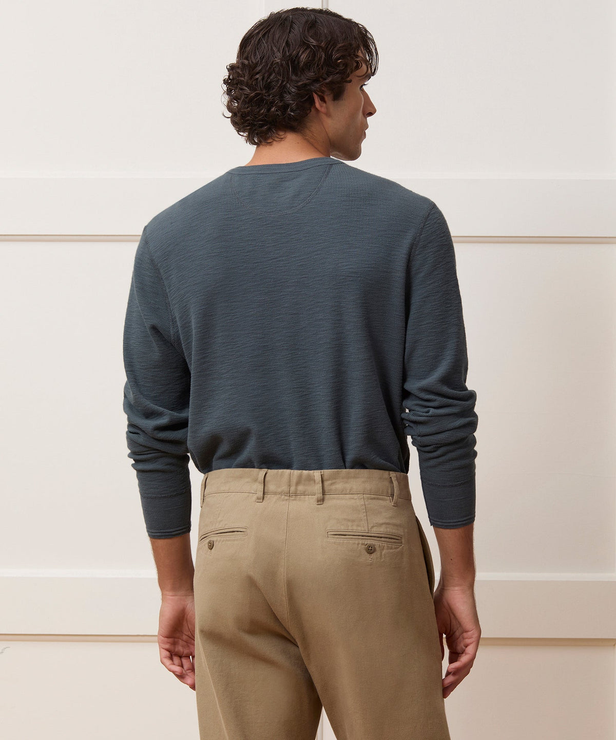 Todd Snyder Lightweight Mini Waffle Henley - Dark Graphite