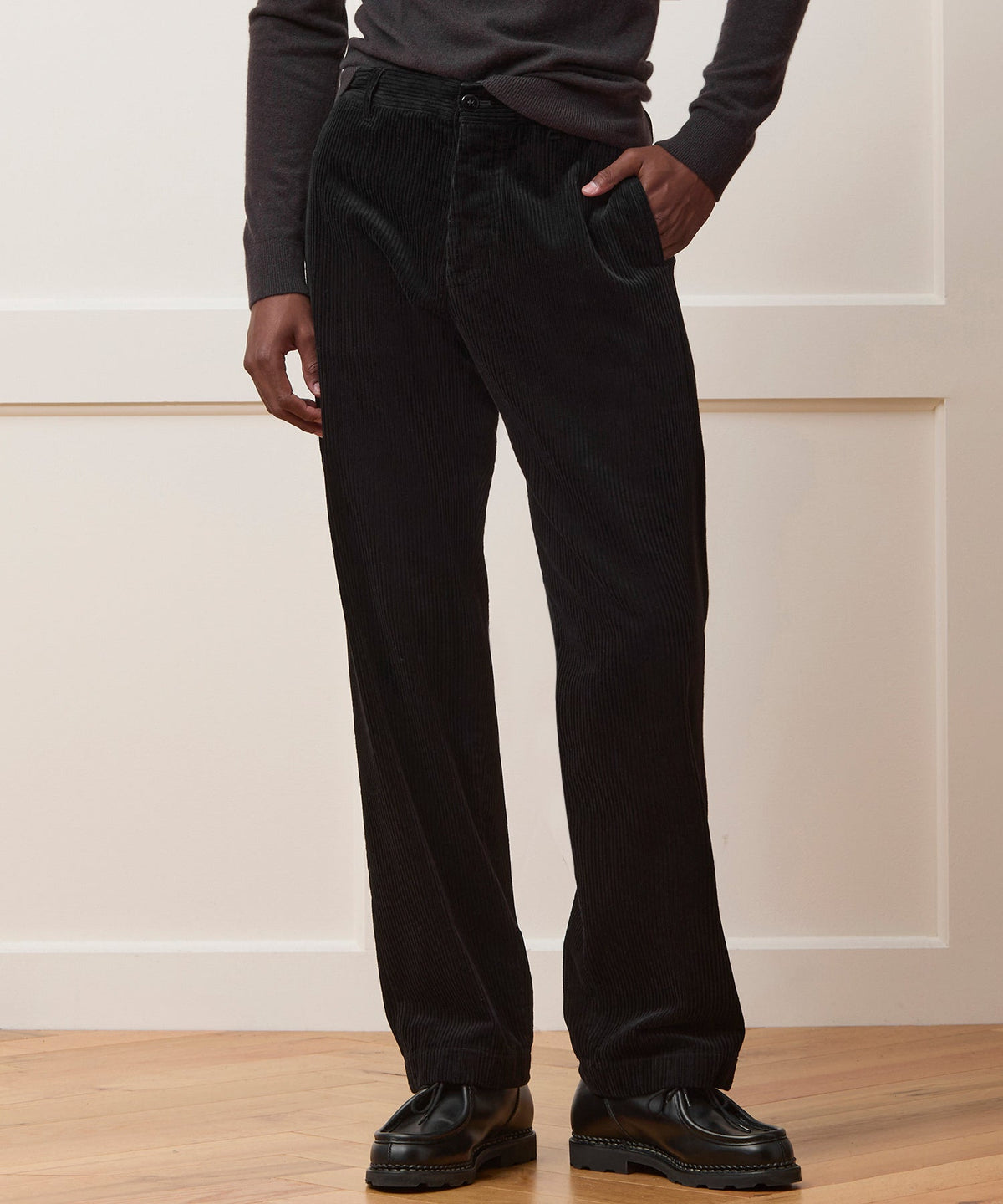 Todd Snyder Relaxed Wide Wale Corduroy Pant - Black