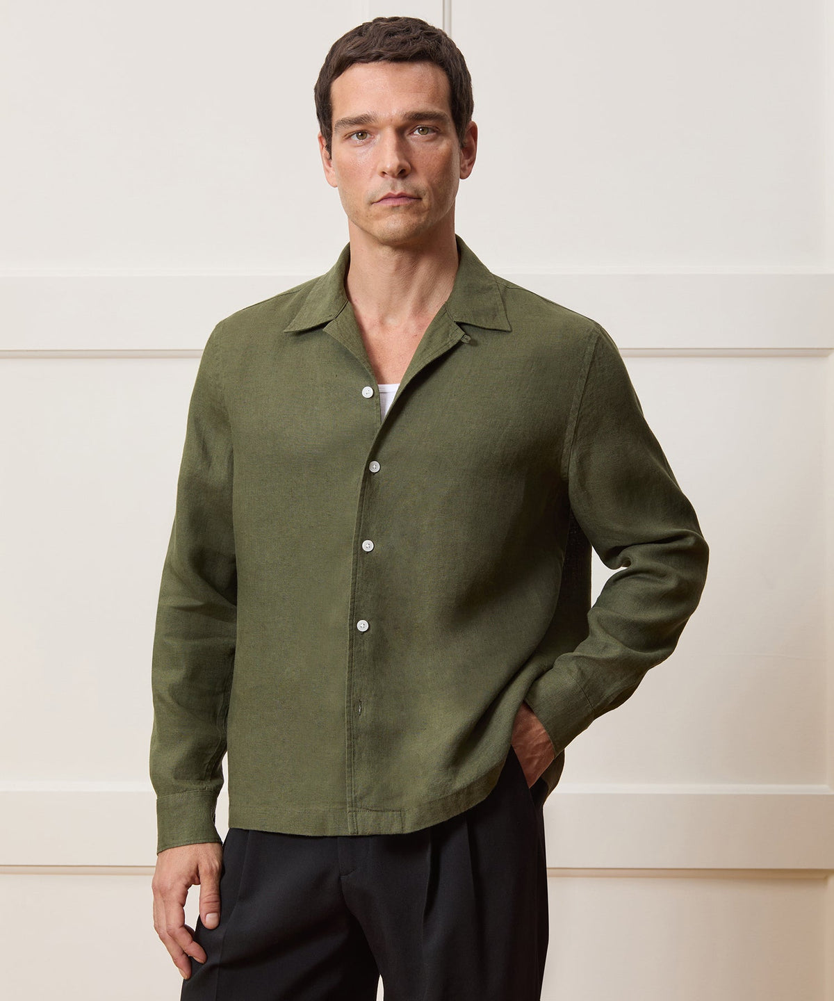 Todd Snyder Cropped Sea Soft Irish Linen Camp Collar Shirt - Desert Olive