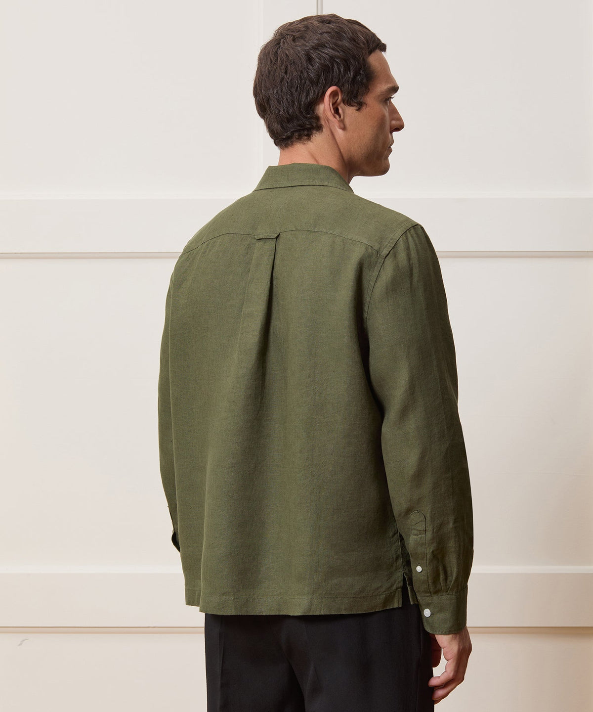 Todd Snyder Cropped Sea Soft Irish Linen Camp Collar Shirt - Desert Olive