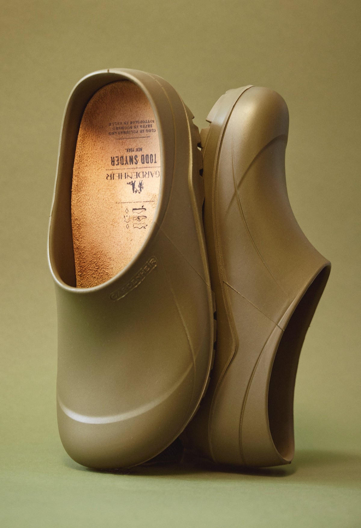 Todd Snyder Todd Snyder x Gardenheir Rubber Clogs - Olive