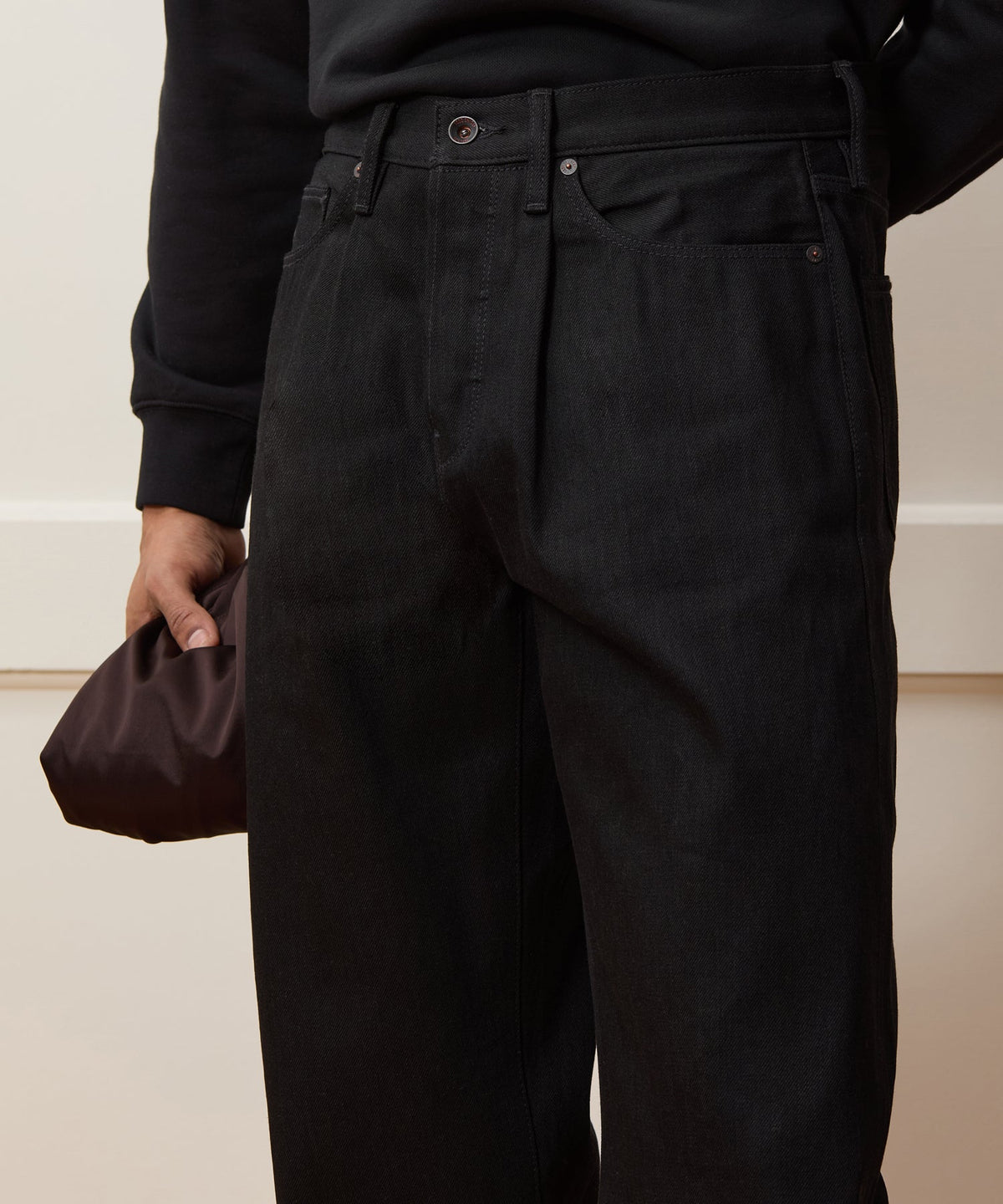 Todd Snyder Relaxed Rigid Selvedge Pleated Jean - Black