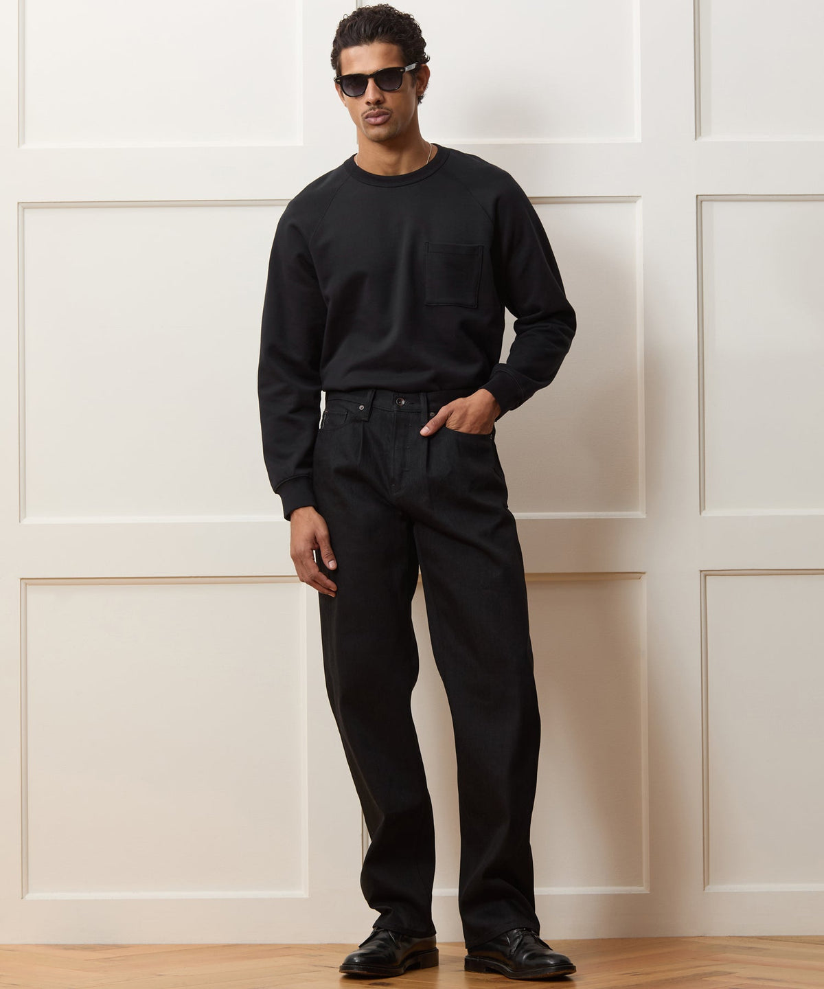 Todd Snyder Relaxed Rigid Selvedge Pleated Jean - Black