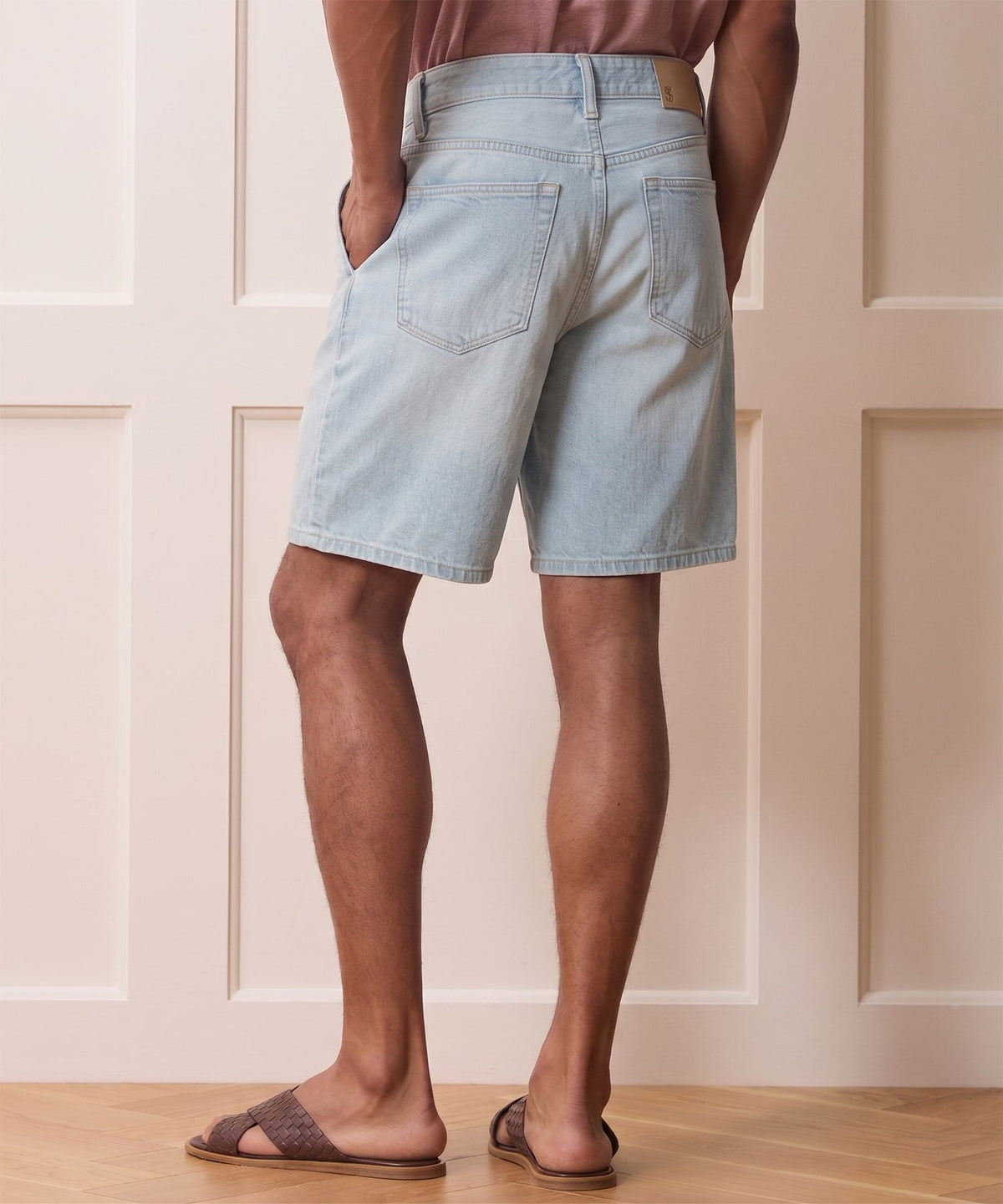 Todd Snyder 8" Relaxed Denim Short - Light Indigo