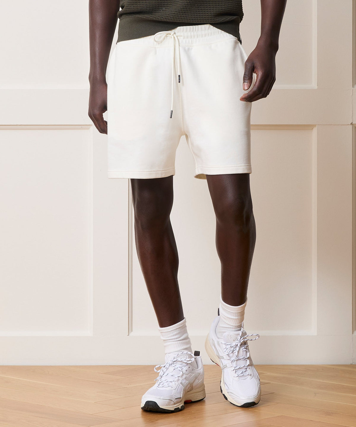 Todd Snyder 5" Foundation Sweatshort - Bisque