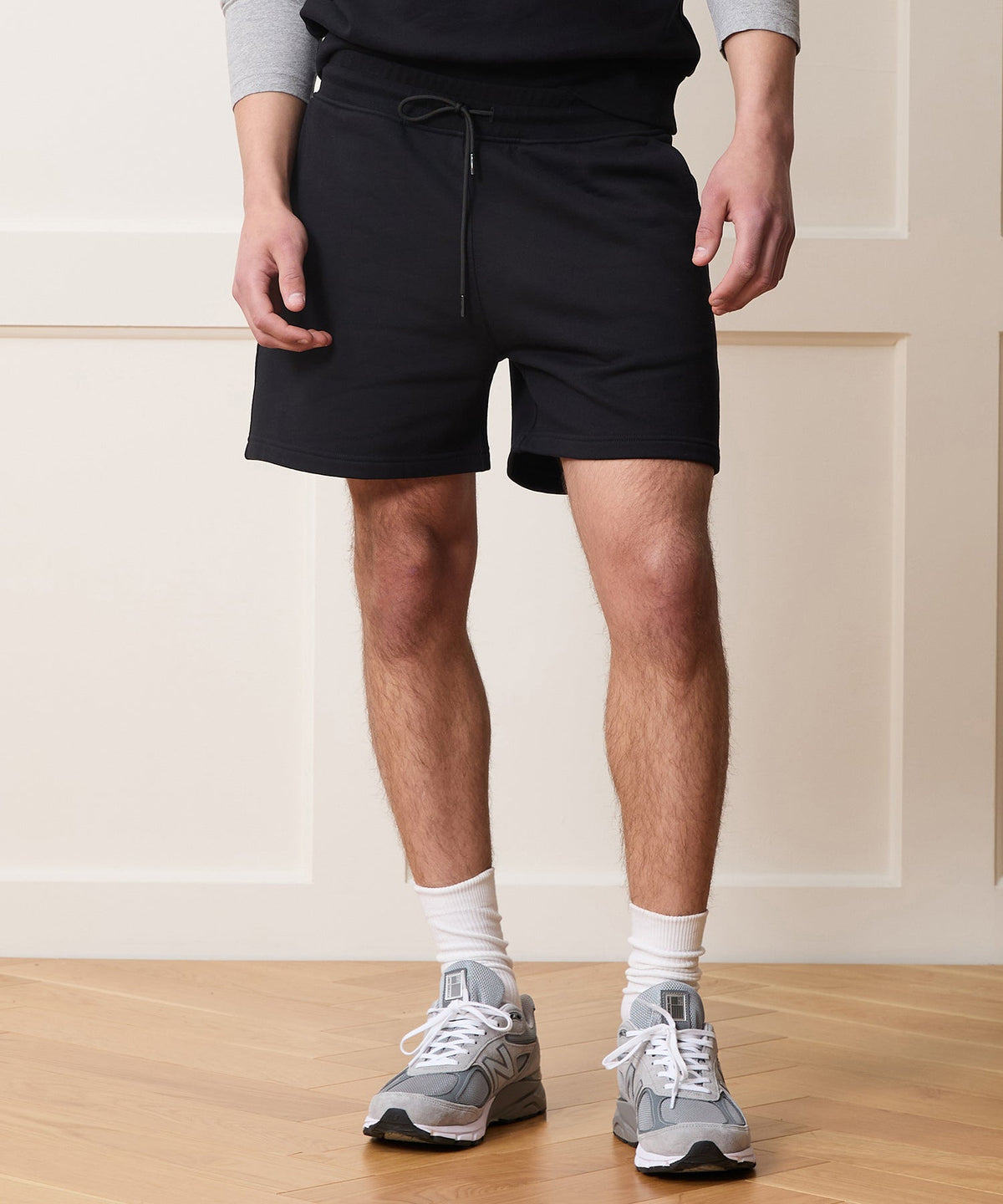 Todd Snyder 5" Foundation Sweatshort - Pitch Black