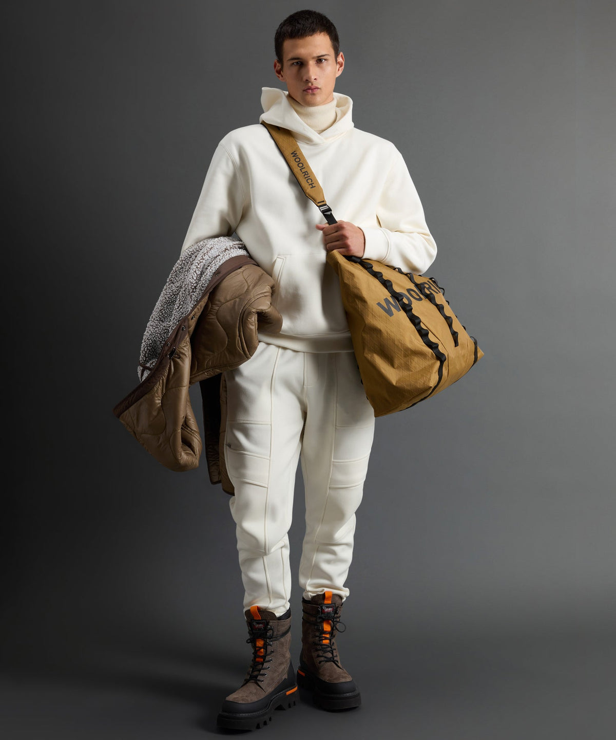 Todd Snyder Todd Snyder X Woolrich Luxe Tech Hoodie - Cream