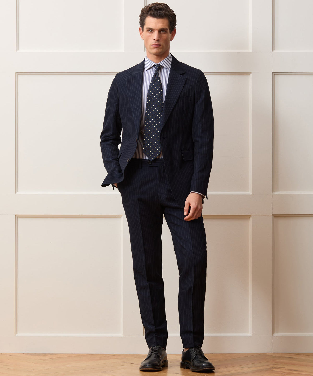 Todd Snyder Italian Cotton-Linen Pinstripe Sutton Trouser - Navy