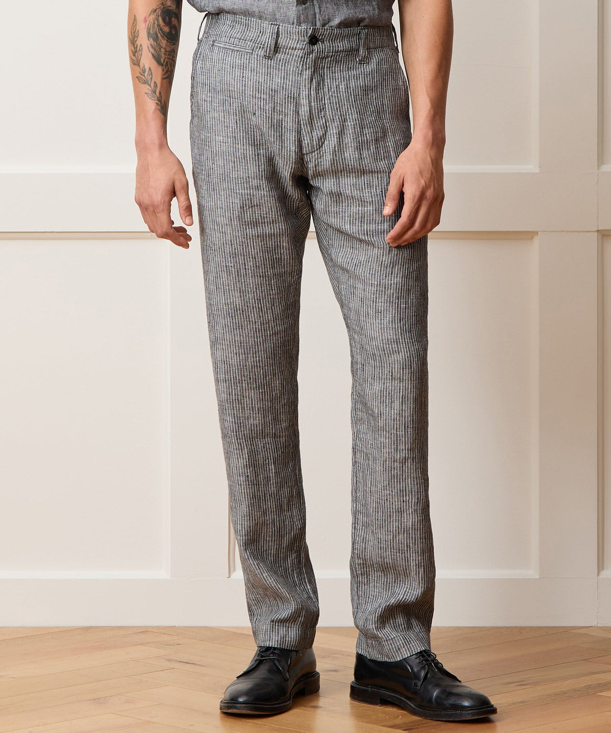 Todd Snyder Straight Fit Linen Favorite Pant - Black