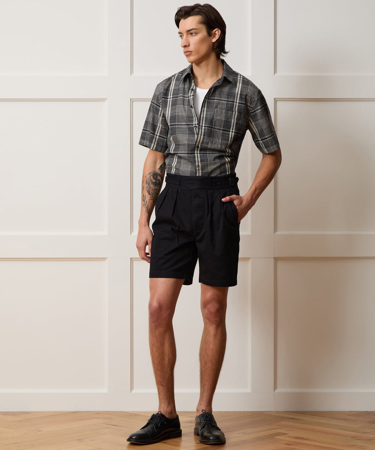 Todd Snyder 7" Cotton Gurkha Short - Black