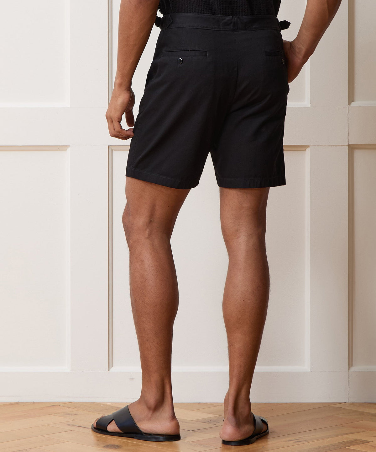Todd Snyder 7" Cotton Side Tab Short - Black