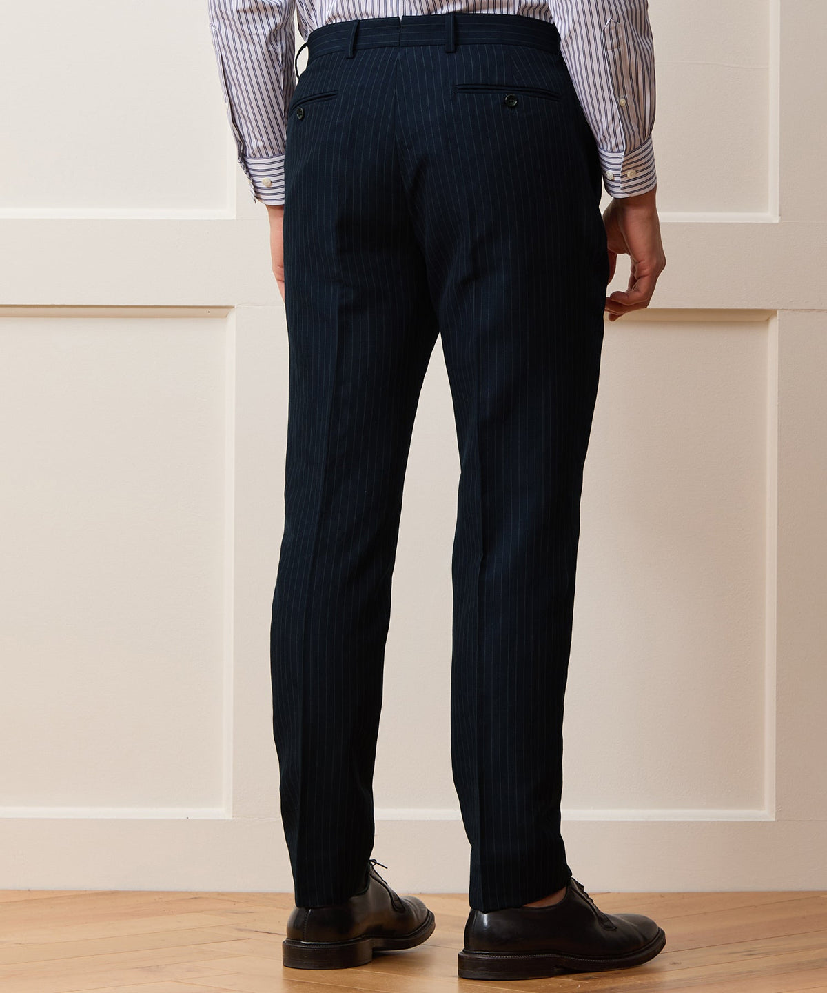 Todd Snyder Italian Cotton-Linen Pinstripe Sutton Trouser - Navy