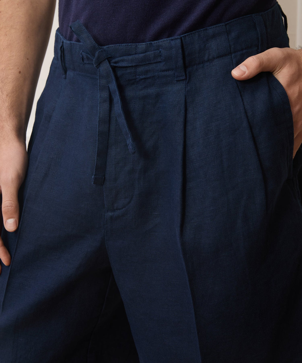 Todd Snyder 8" Mylos Short - Navy