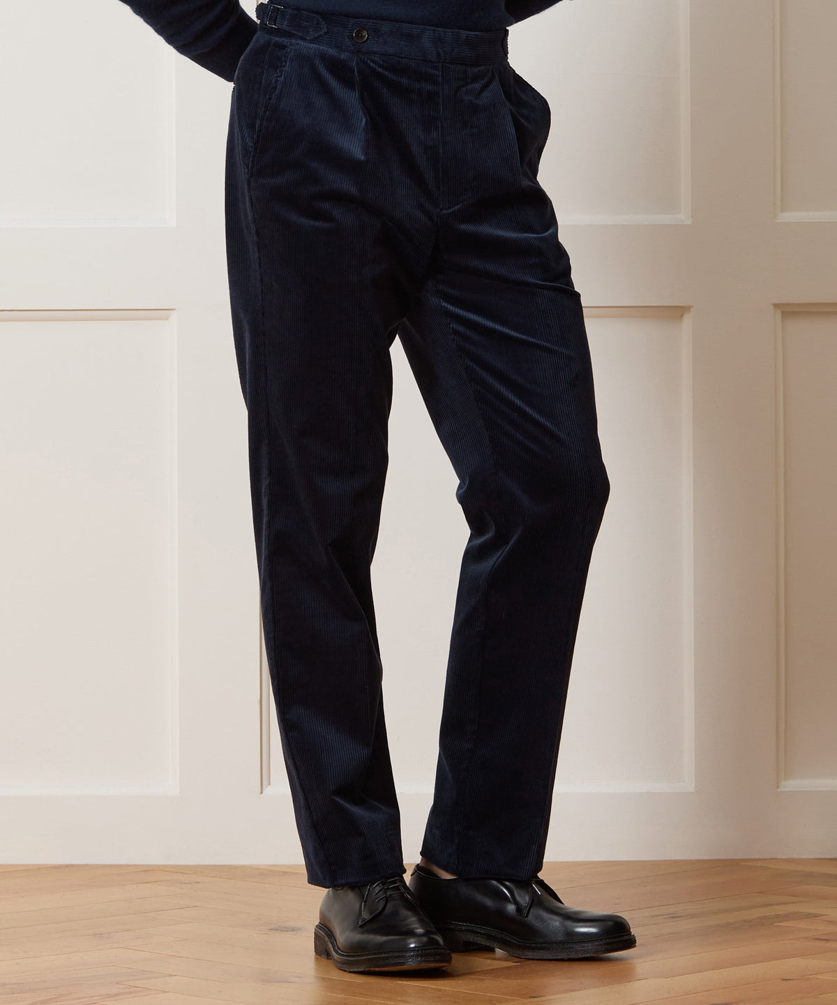 Todd Snyder Italian Corduroy Side Tab Trouser - Navy