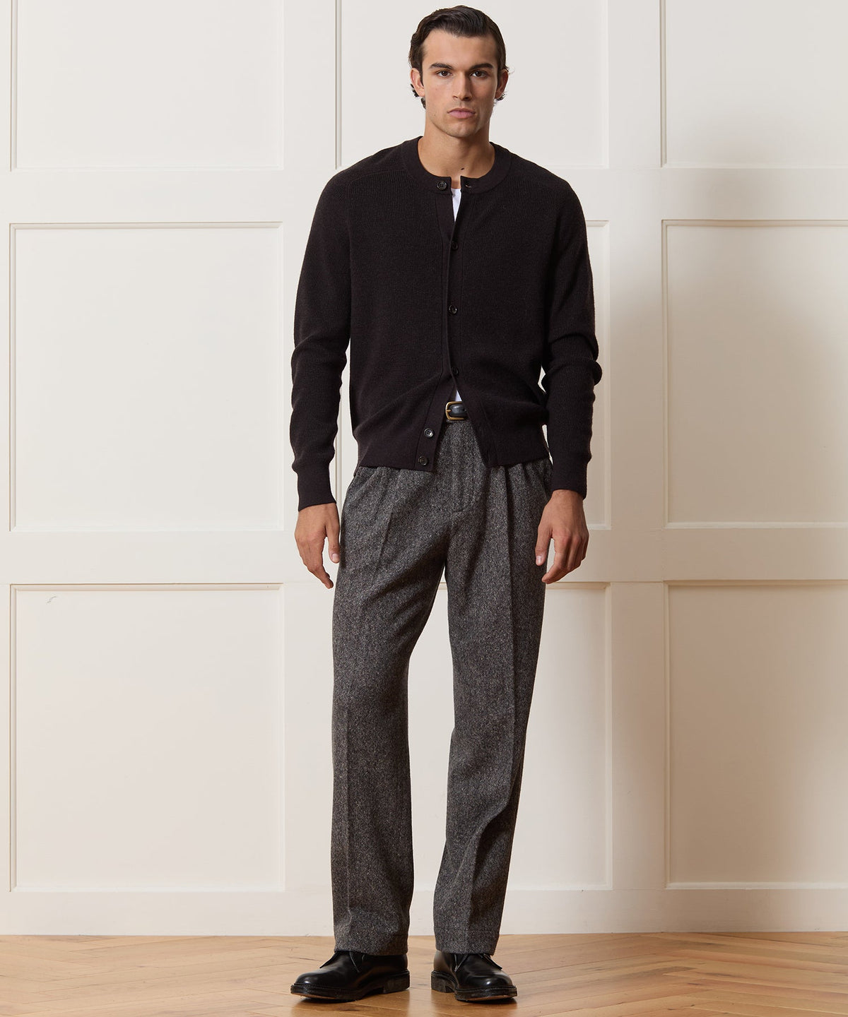 Todd Snyder Merino Crewneck Cardigan - Espresso Bean