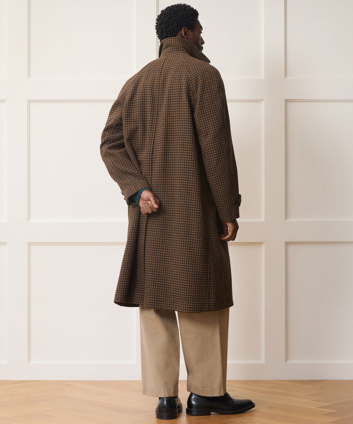 Todd Snyder Italian Houndstooth Balmacaan - Dark Brown