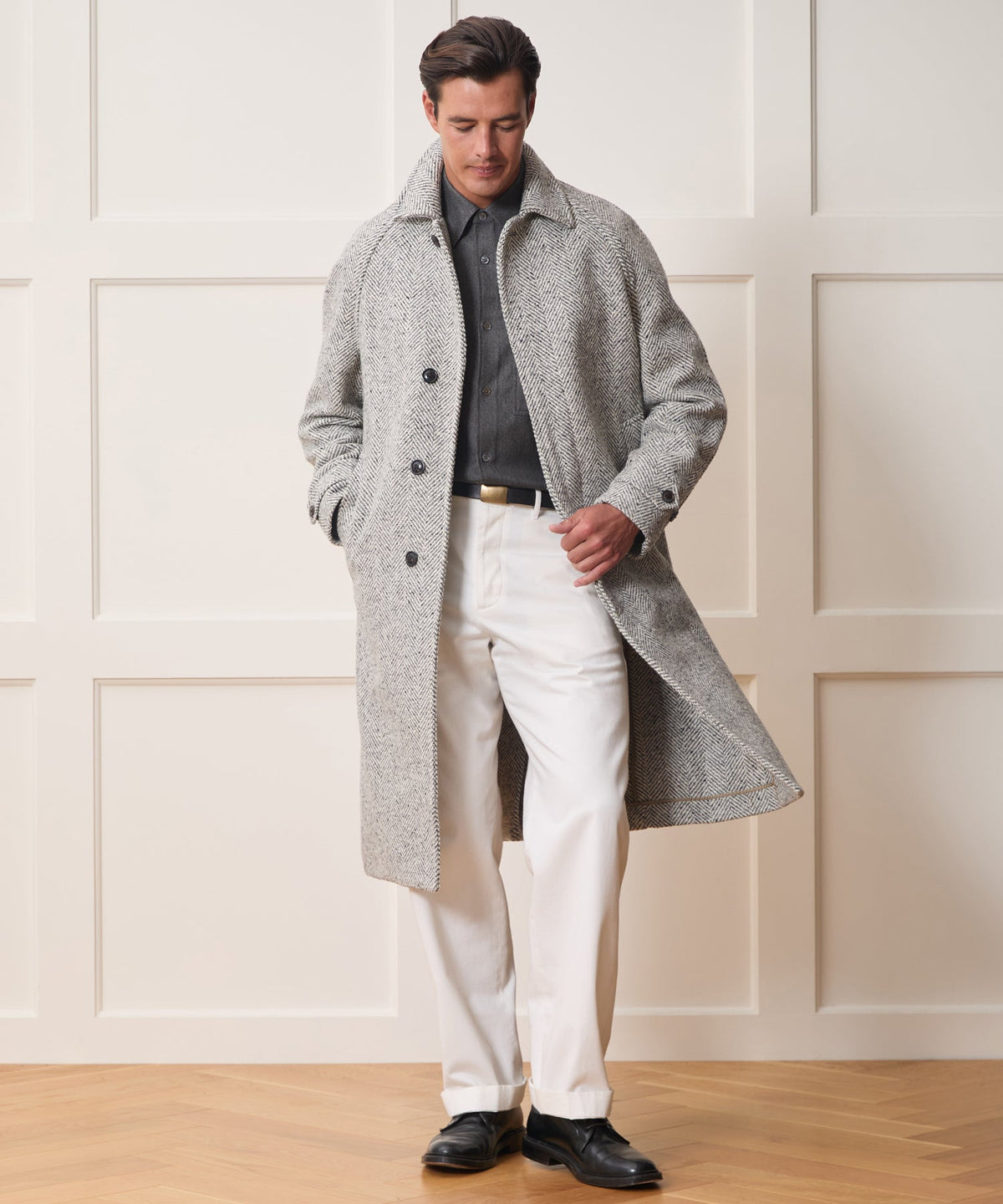 Todd Snyder Italian Herringbone Balmacaan - Charcoal