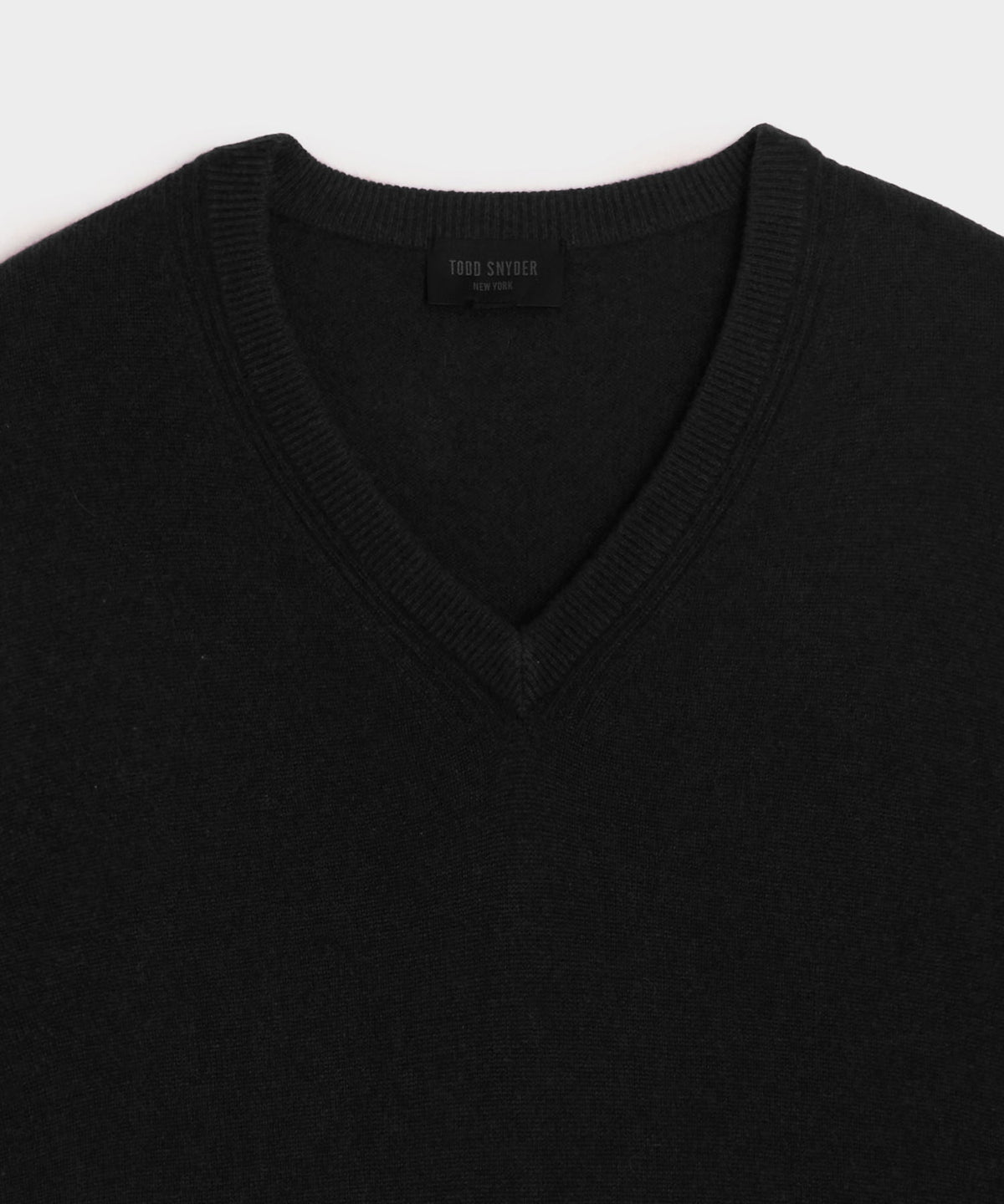 Todd Snyder Cashmere V-Neck Sweater - Black
