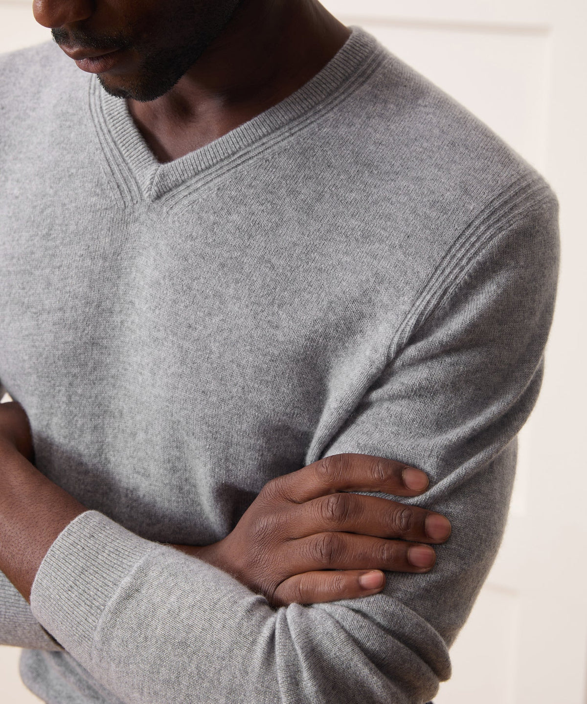 Todd Snyder Cashmere V-Neck Sweater - Grey Heather