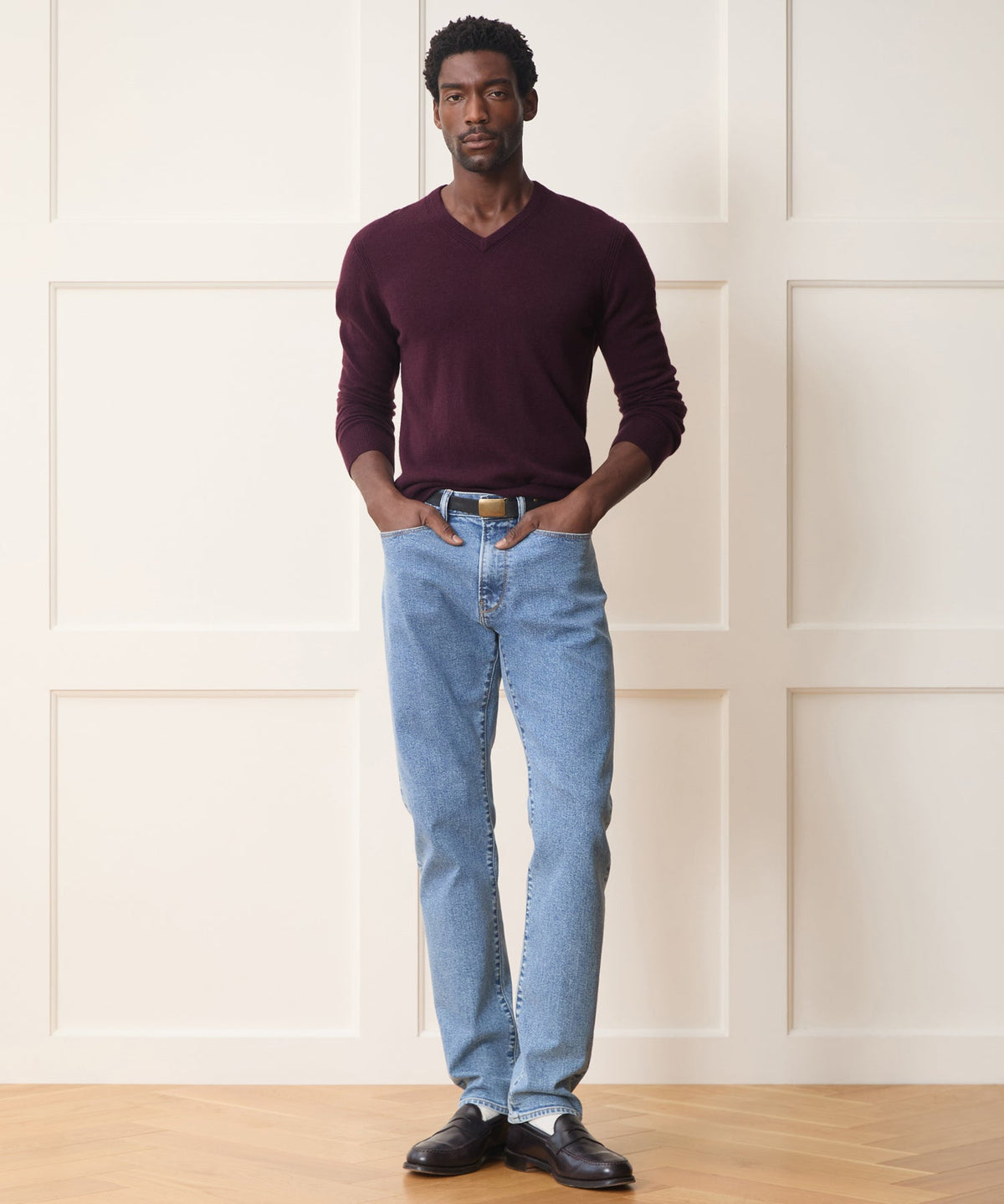 Todd Snyder Cashmere V-Neck Sweater - Raisin