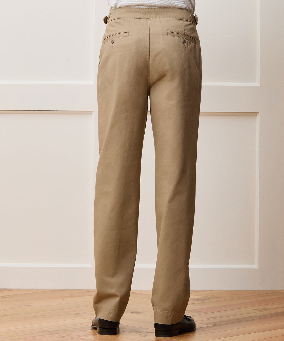 Todd Snyder Relaxed Tapered Chino - Khaki