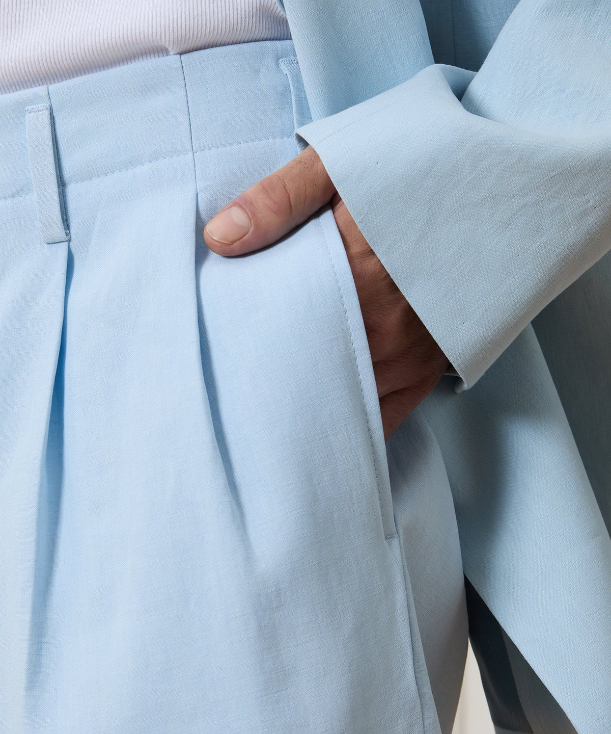 Todd Snyder 8" Italian Sueded Linen Hollywood Short - Blue