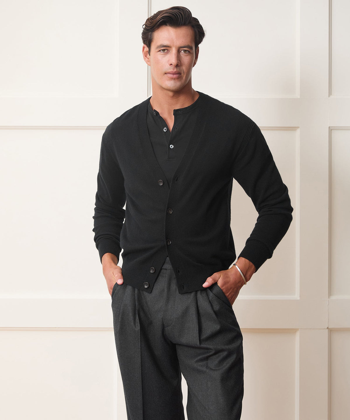 Todd Snyder Cashmere Cardigan - Black