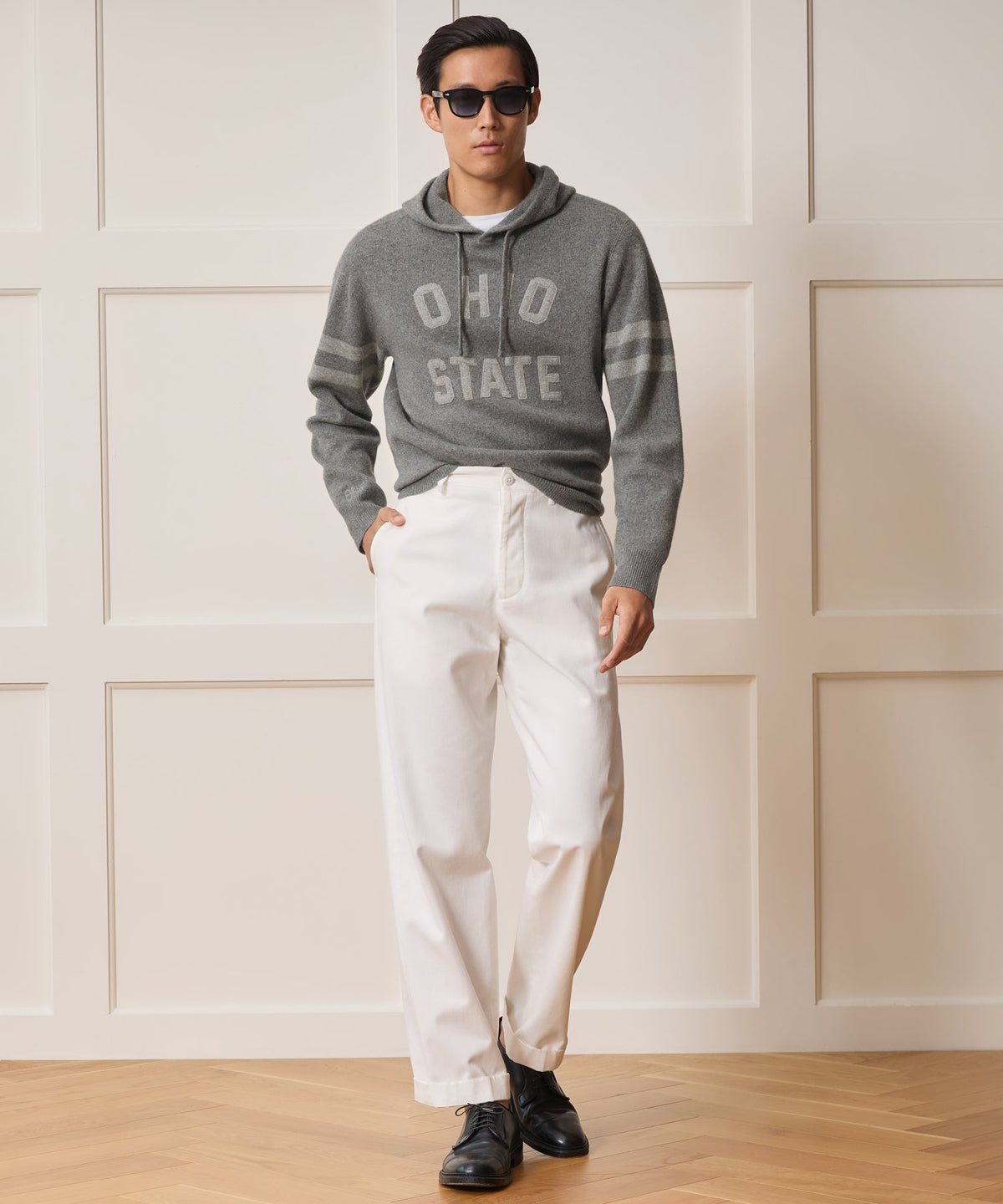 Todd Snyder Todd Snyder x The Ohio State University™ Cashmere Hoodie - Charcoal Heather