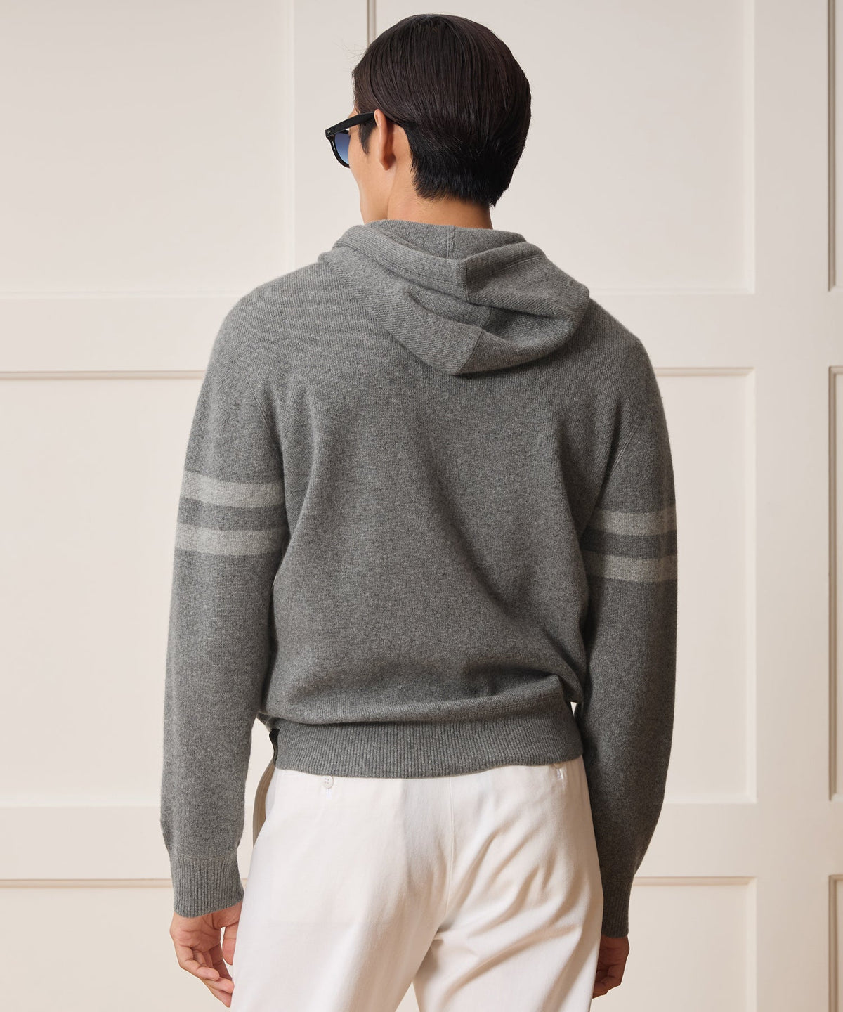 Todd Snyder Todd Snyder x The Ohio State University™ Cashmere Hoodie - Charcoal Heather