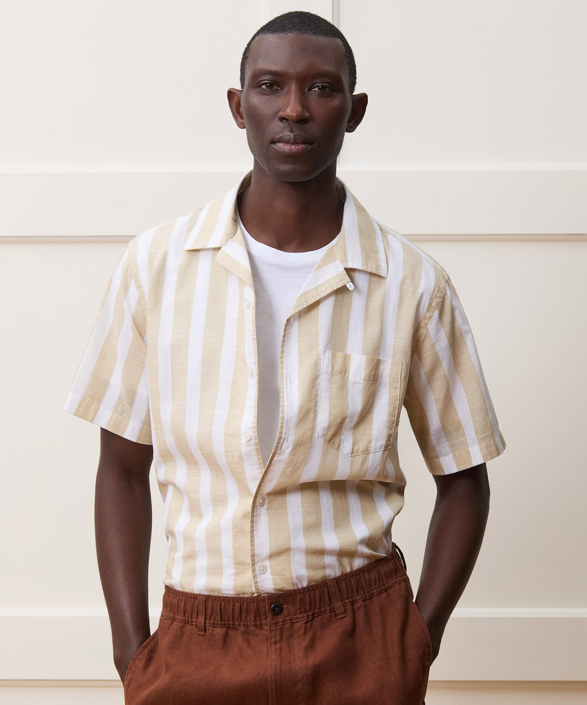 Todd Snyder Cropped Cotton Summerweight Camp Collar Shirt - Khaki
