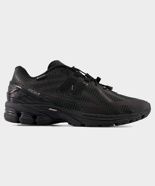 Todd Snyder New Balance 1906R Sneaker - Black