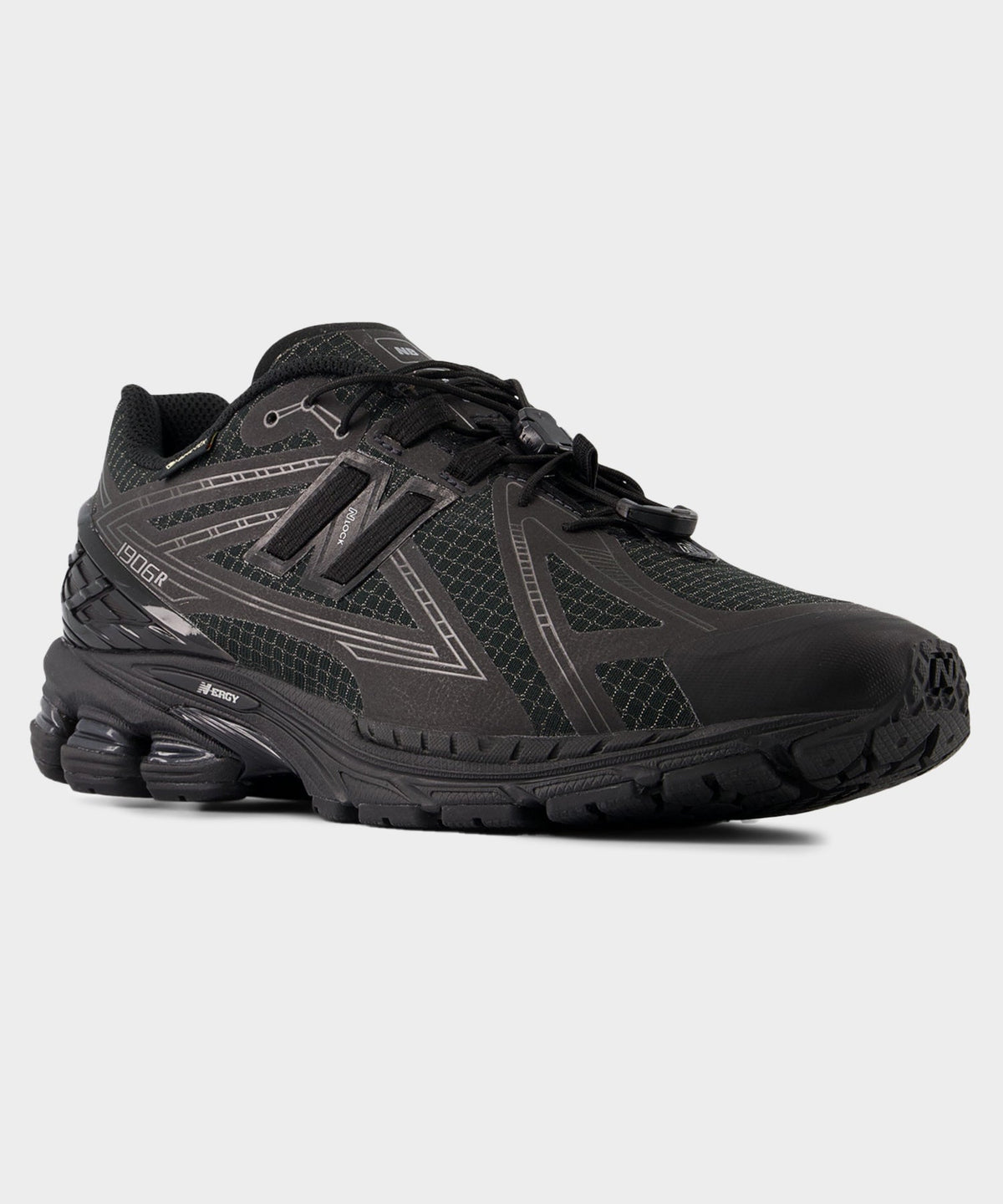 Todd Snyder New Balance 1906R Sneaker - Black
