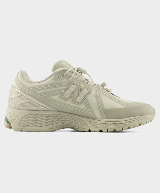 Todd Snyder New Balance 1906R Sneaker - White