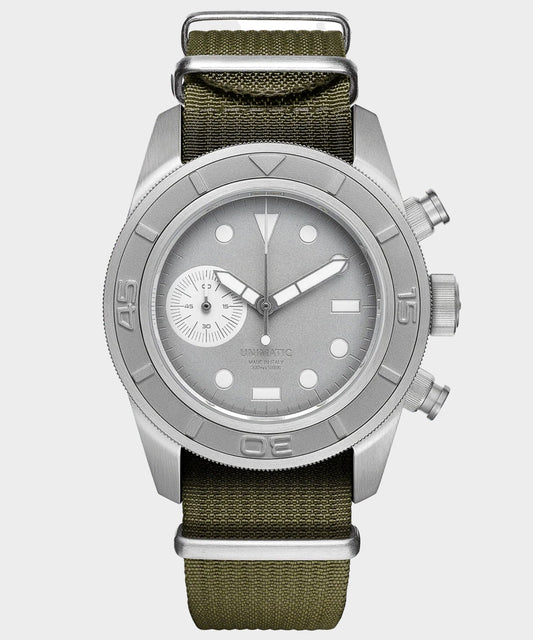 Todd Snyder UNIMATIC Modello Tre U3-AEG Chronograph Watch - Olive