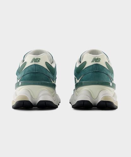 Todd Snyder New Balance 9060 Sneaker - Green