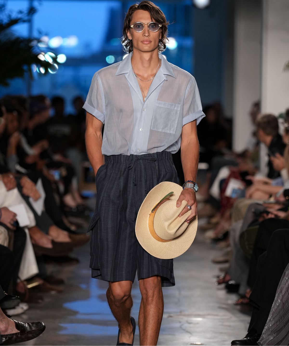 Todd Snyder Italian Wool-Linen Cargo Short - Indigo