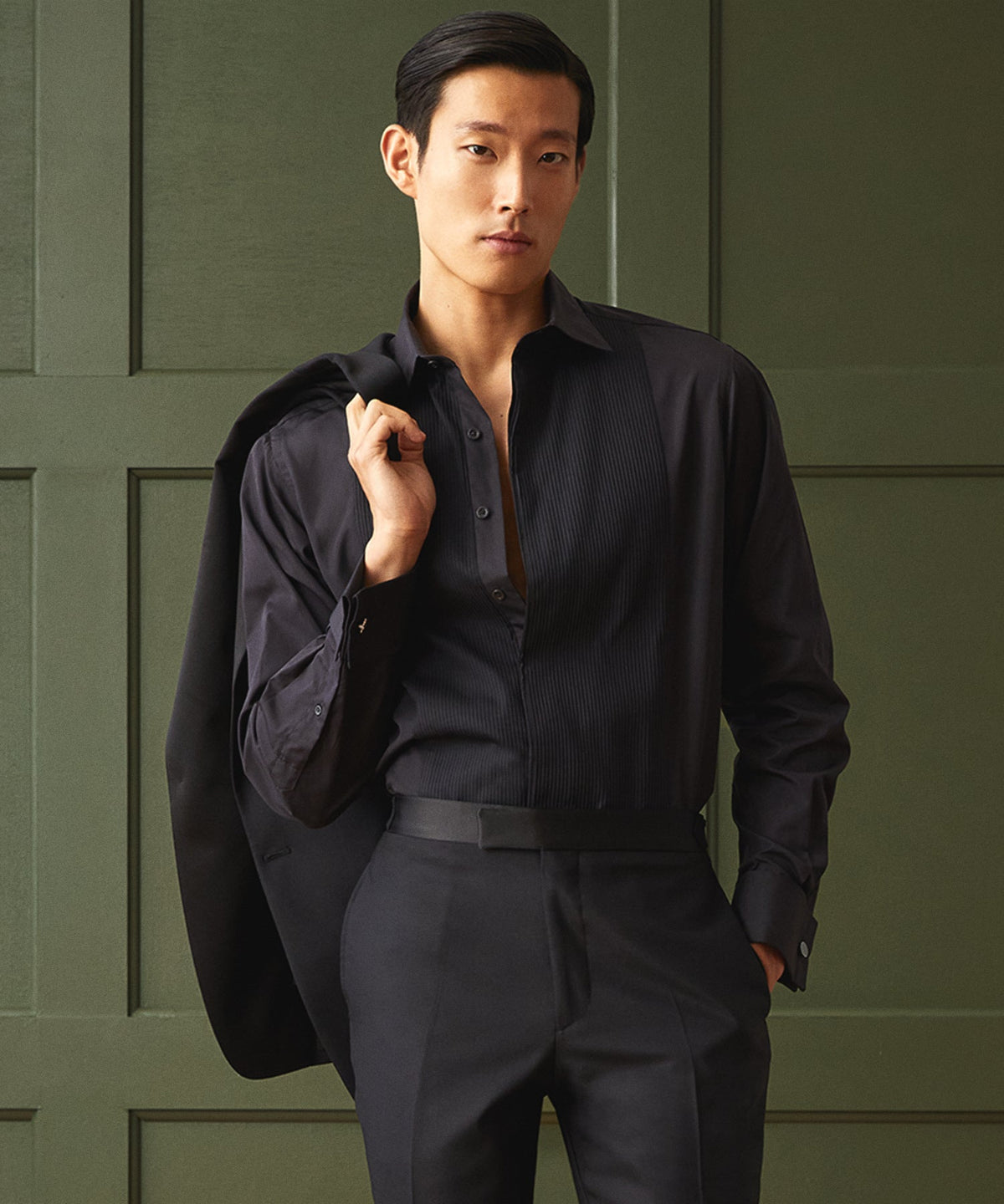 Todd Snyder Hamilton + Todd Snyder Cotton Pleated Spread Collar Tuxedo Shirt - Black