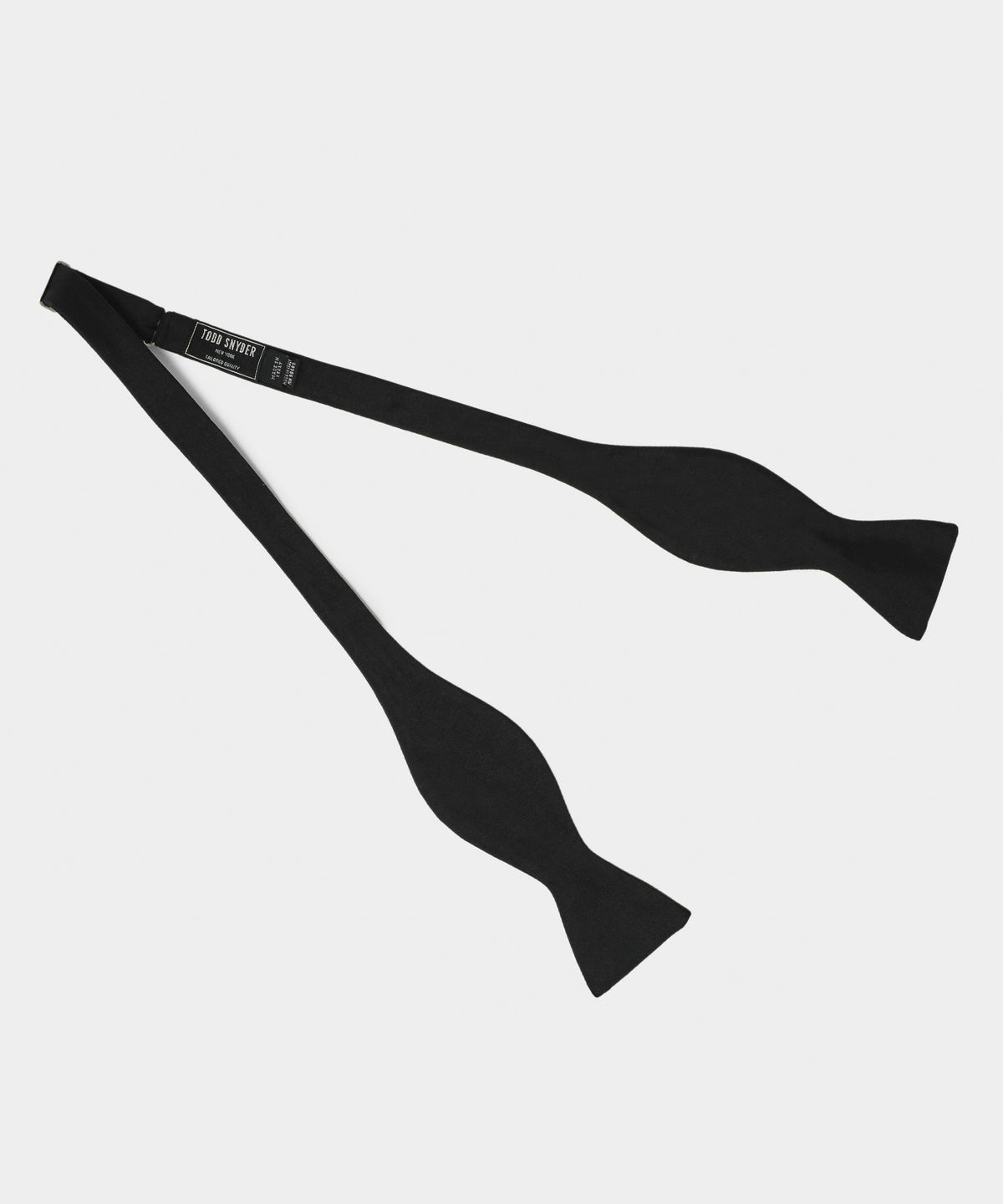 Todd Snyder Italian Silk Bowtie - Black