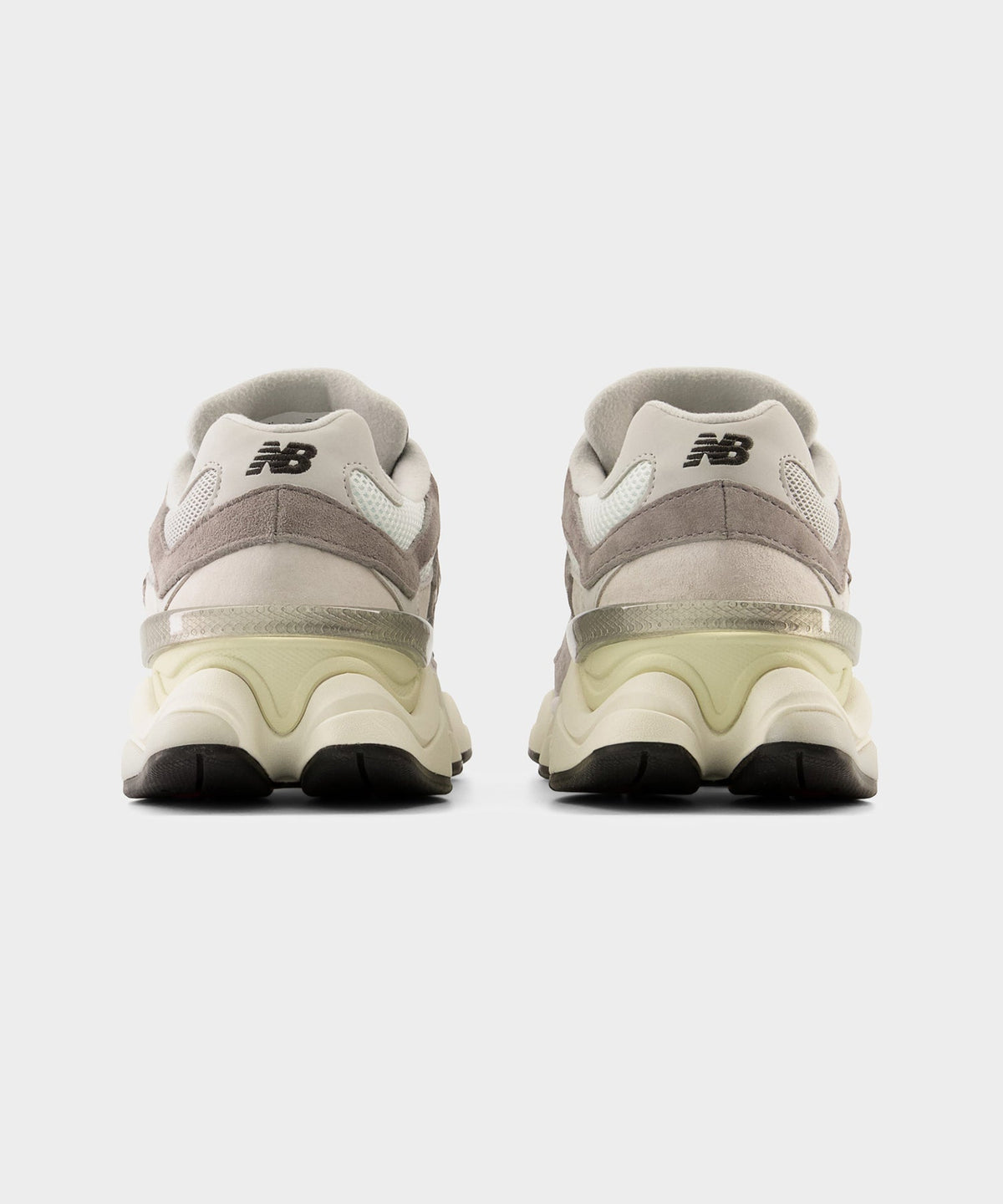 Todd Snyder New Balance 9060 Sneaker - Grey